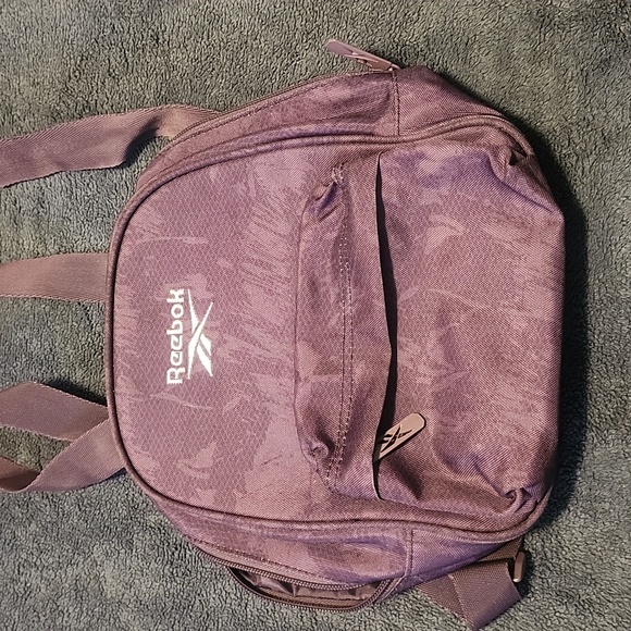 Reebok Handbags - Reebok brand small backpack